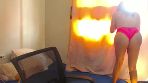 CATHY NAAY ITLOG online show from December 2, 2:46 am