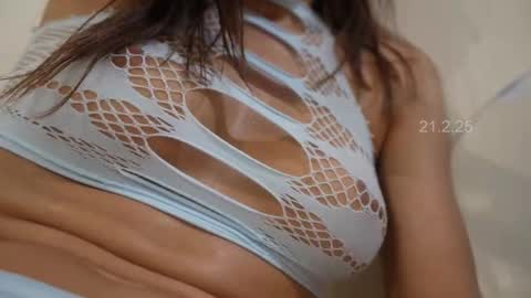  In instagram shena nomy online show from February 22, 3:45 am