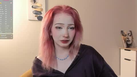 Julia online show from April 25, 7:21 am