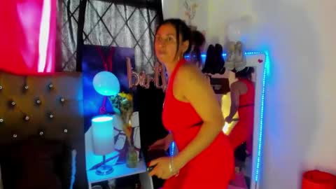 shera hade online show from March 8, 6:05 pm