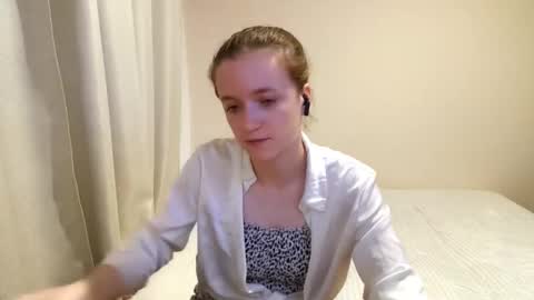Snapshot of shereefuehrer chatting on September 22, 6:56 pm Jolyn online show from September 22, 6:56 pm