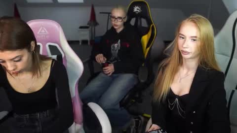 Sheryl online show from October 15, 10:38 am