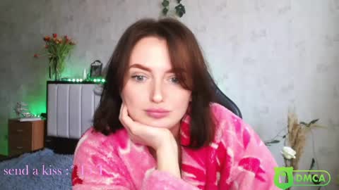 Snapshot of sheslike_firstlove chatting on March 11, 11:44 am Vanessa online show from March 11, 11:44 am