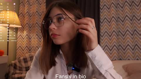 Iris online show from November 7, 12:07 pm