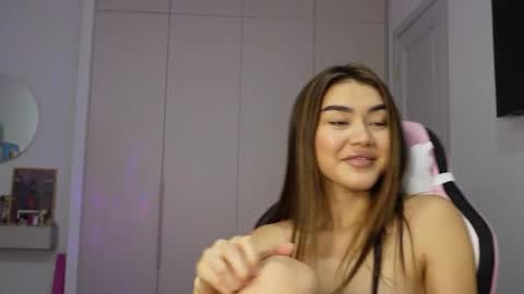 Shineel online show from December 5, 11:41 am