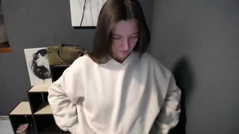 Jesica online show from April 9, 6:19 am