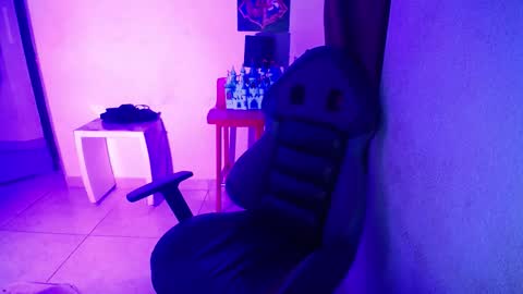 shining_star69 online show from October 12, 6:50 am