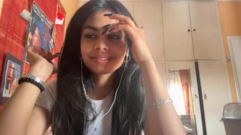 Karin online show from April 18, 10:17 am