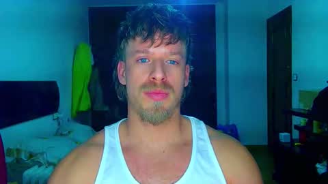 Cick Goreskin online show from February 4, 3:54 am