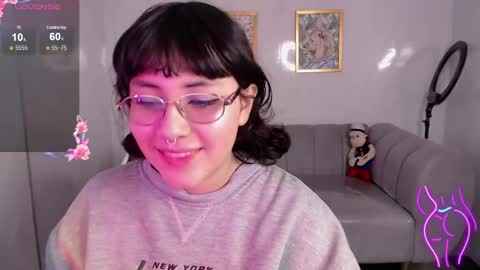 Snapshot of shizuko_b chatting on September 27, 1:20 pm shizuko_b online show from September 27, 1:20 pm