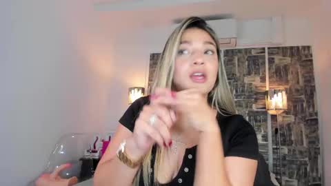 SHOFIA online show from February 17, 7:55 pm