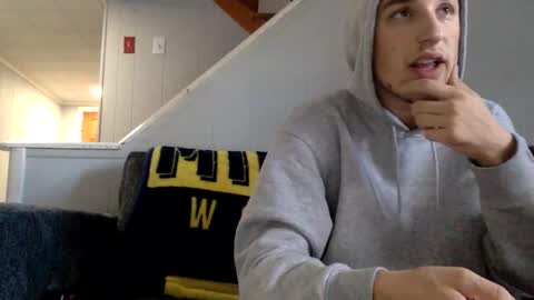 shortiesn40s online show from October 27, 3:12 pm