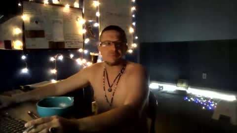 shortmel online show from May 14, 4:54 am