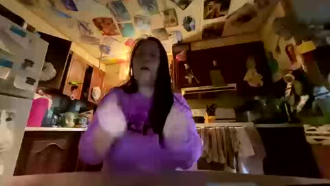 shorty920505 online show from October 20, 6:57 pm