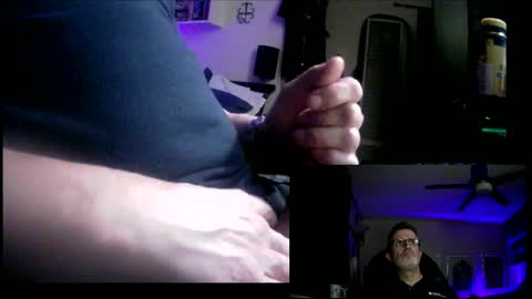 Snapshot of shrewtamer chatting on January 15, 1:56 am shrewtamer online show from January 15, 1:56 am