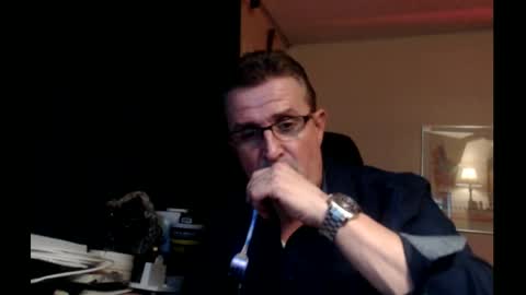 Snapshot of shrewtamer chatting on February 21, 6:07 am shrewtamer online show from February 21, 6:07 am