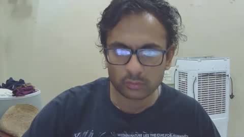 shubhamkhandelwal123 online show from January 10, 5:40 pm