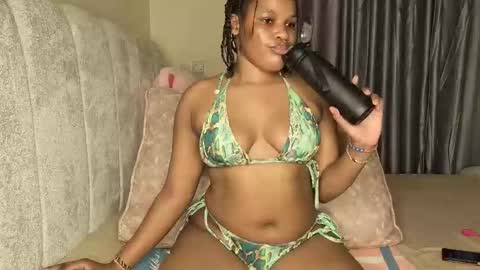 EVA online show from December 17, 2:07 am