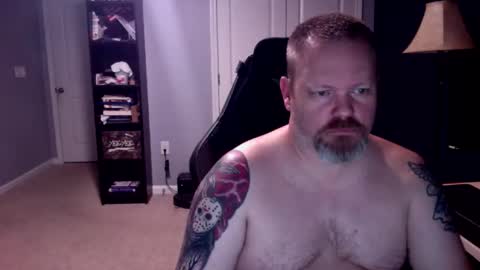 shughes740 online show from February 18, 11:37 pm