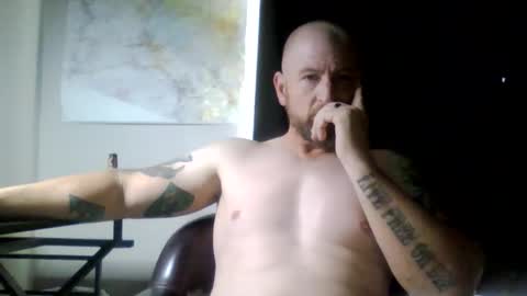 shwmeyours online show from January 9, 9:09 pm