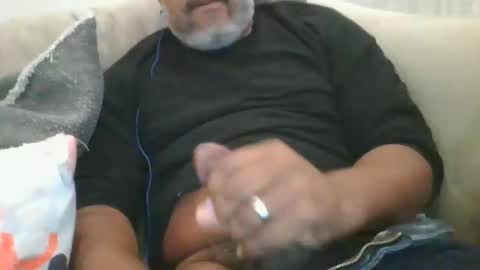 SHY333 online show from October 21, 5:45 am