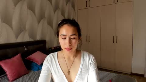 Mika online show from September 25, 2:51 am