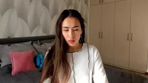 Mika online show from October 19, 2:38 am