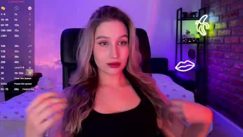 Alice online show from October 19, 11:53 pm