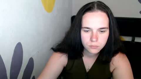 shy_lil online show from July 27, 10:23 am