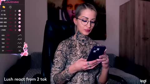  Mellllll----     online show from January 16, 3:13 pm