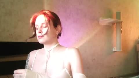 shy_miracle online show from June 29, 6:07 pm