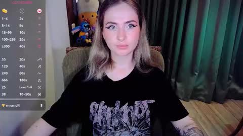 Effie online show from October 13, 1:57 pm