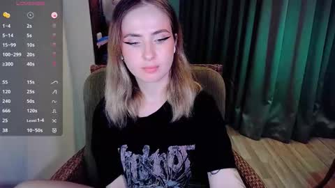 Effie online show from October 12, 1:48 pm