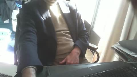 shyfrenchcock online show from March 23, 9:25 am