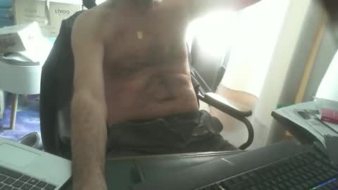 shyfrenchcock online show from March 3, 2:46 pm