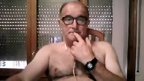 shymmy10 online show from July 5, 4:19 am