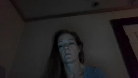 Snapshot of shyredhead555324 chatting on January 14, 12:43 am ShyRedHead online show from January 14, 12:43 am