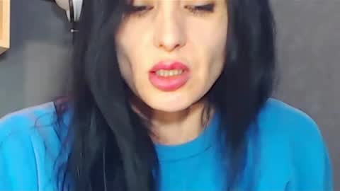 Snapshot of siaconna chatting on February 3, 7:18 am Siaconna online show from February 3, 7:18 am