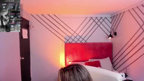 Mia online show from February 2, 3:54 am