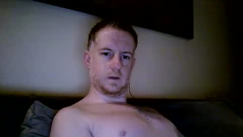 Snapshot of sibilus84 chatting on January 3, 7:27 am sibilus84 online show from January 3, 7:27 am