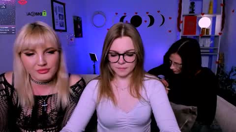 silicia online show from February 22, 8:11 pm