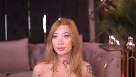 SienaJayden online show from April 22, 7:37 am