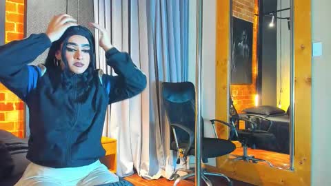 SinnaDark online show from March 14, 11:14 am