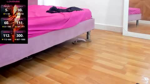 sienna_glow online show from September 25, 3:52 pm