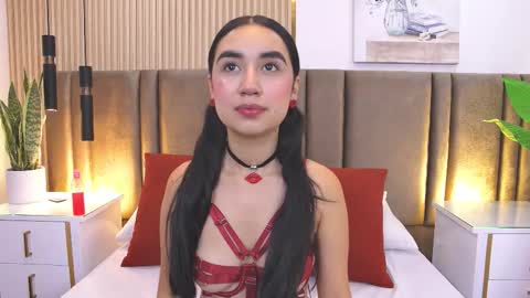 Camila Vargas online show from October 28, 1:12 pm