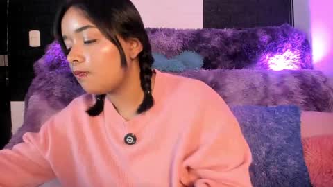 sienna_lux01 online show from May 30, 2:54 am