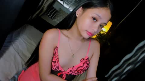 Snapshot of sierracoxriches chatting on January 23, 12:57 am Belle online show from January 23, 12:57 am