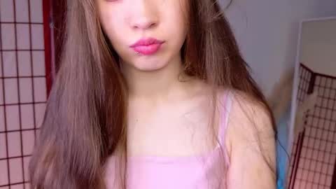 Lily online show from December 17, 8:59 pm