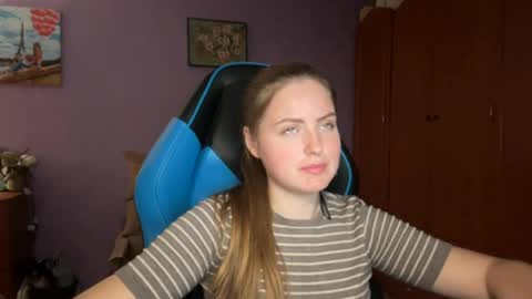 Erica online show from May 14, 5:22 pm