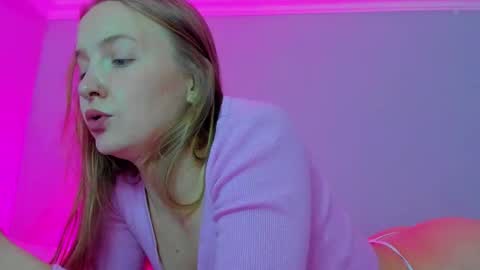 Mila online show from September 29, 8:24 am